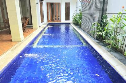 Private Home Sales Drop 27% In October