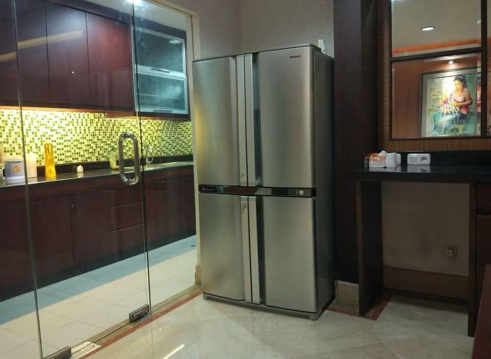 5 room luxury penthouse for sale in jakarta